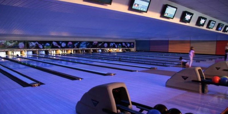 bowling-center-cap-malo