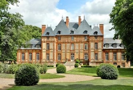 chateau de fleury la