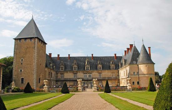 chateau de fleville