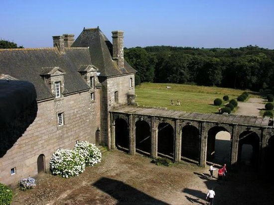 chateau de kergroadez