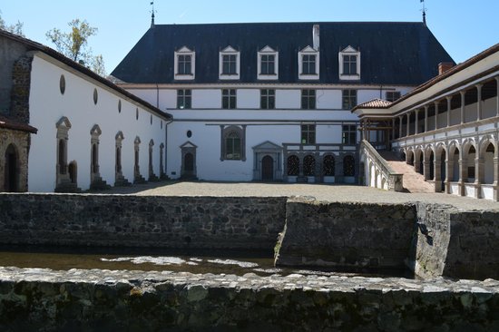 chateau de la bastie