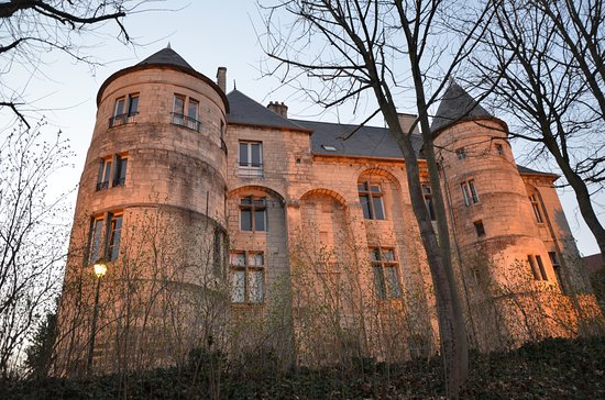 chateau de montataire