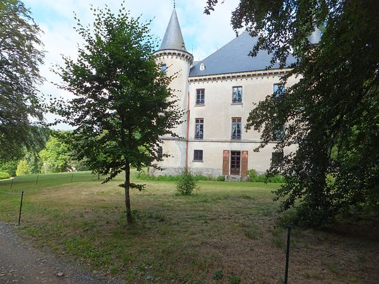 chateau de montivert