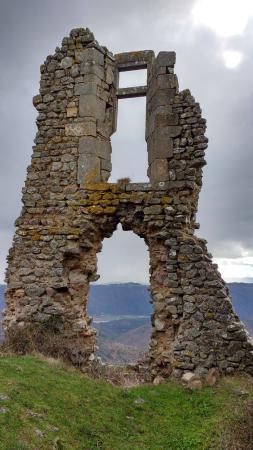 chateau de pierre gourde