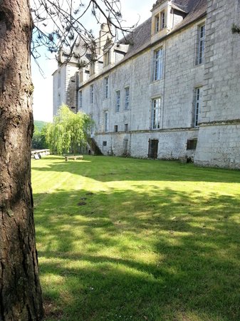 chateau de sauveboeuf