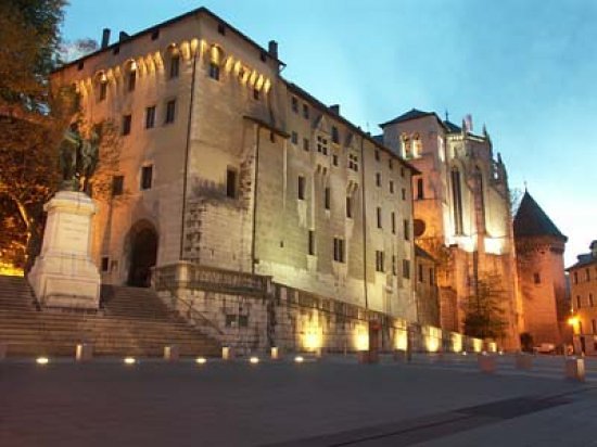 chateau des ducs de savoie