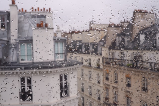 Paris sous la pluie