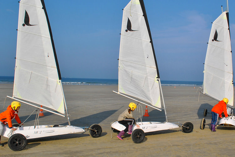 18127 les passagers du vent