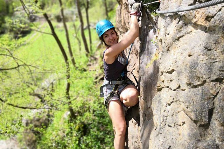 3242 Pyrenees Ho 768x512