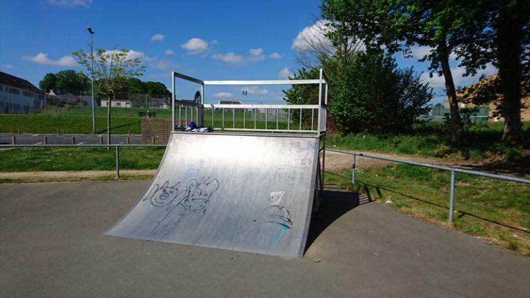 52077 skatepark tinteniac 800 768x432