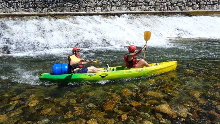 90088 kayak herault 768x432