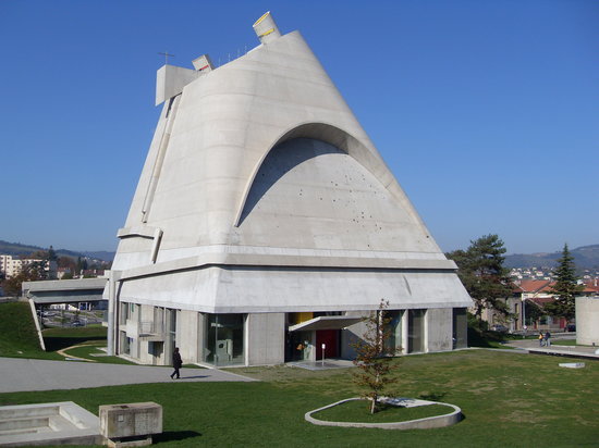 amazing exterior of church