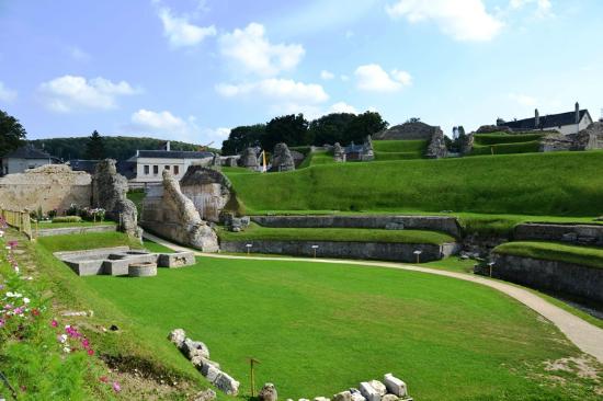 amphitheater of lillebonne