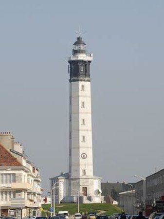 calais lighthouse