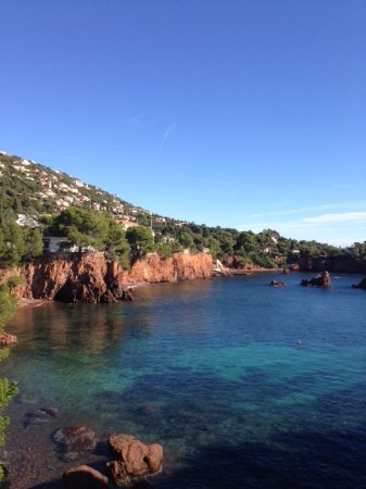 calanque du petit caneiret