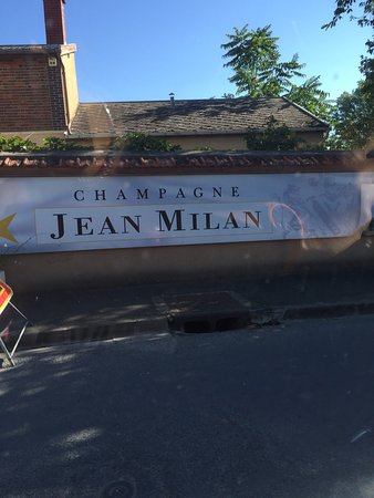 champagne jean milan