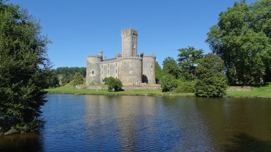 chateau de montbrun