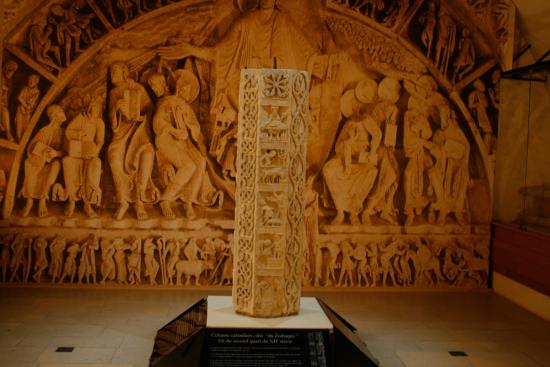 colonne du zodiaque credit