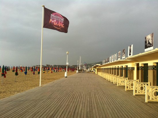 deauville beach