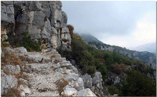 gorges du loup from gourdon