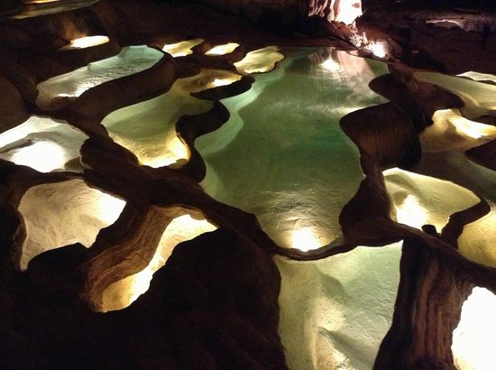 grotte de saint marcel