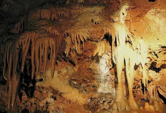 grottes de st cezaire