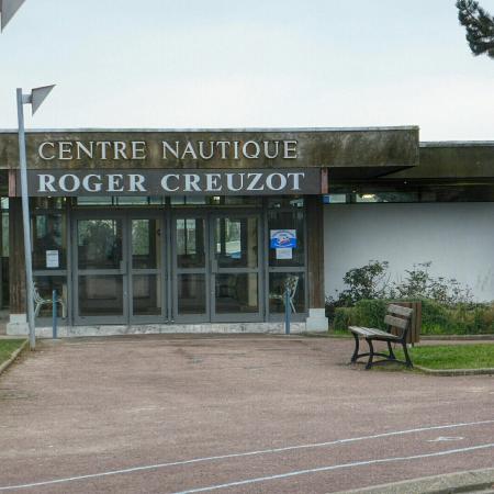 l entree du centre nautique