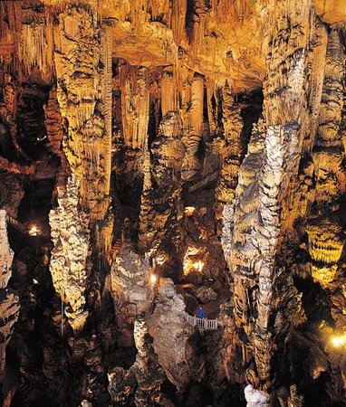la grotte des demoiselles