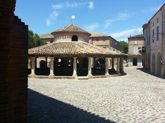 la hale au grain d auvilar