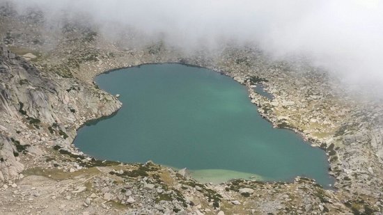 lac bastani vu du mont