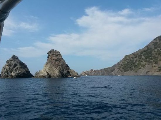 les deux freres a cote