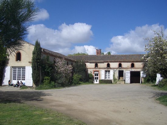 les ecuries de fleyres