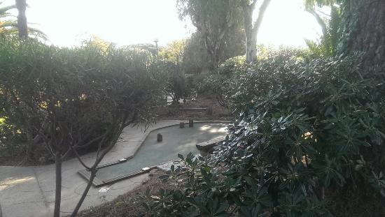 mini golf exotique du