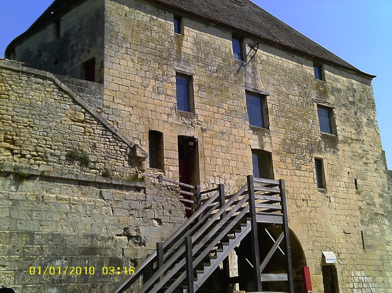 more of the chateaux