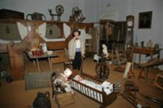 musee des costumes et