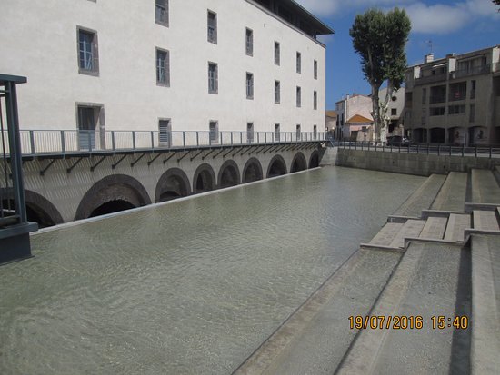 outside the moulins des