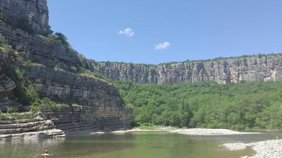 p60606 143728 largejpg