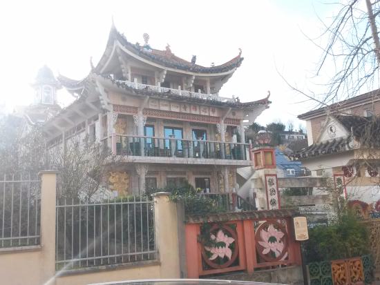 pagode chua tinh tam