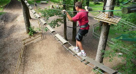 parc aventure de thones