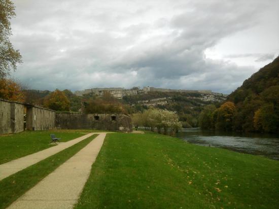 parc de la gare d eau