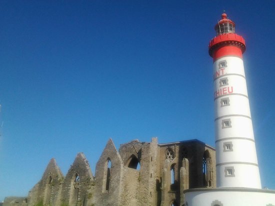 phare de saint mathieu