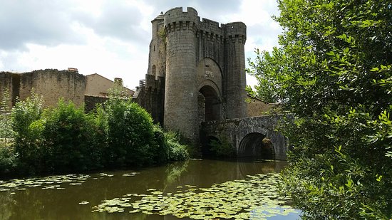 pont et porte saint jacques