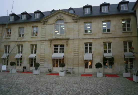 quartier des antiquaires