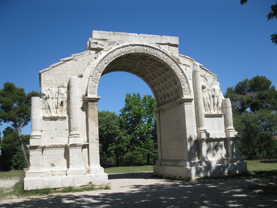 ruins of glanum site
