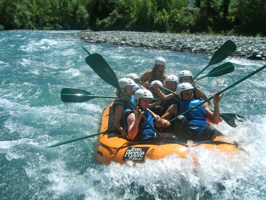tom rafting cauterets