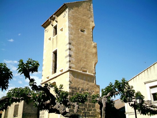 tour du chateau et remparts