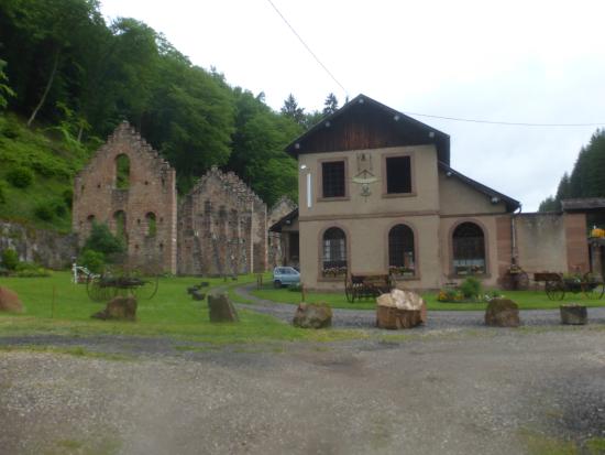 vestiges des forges de