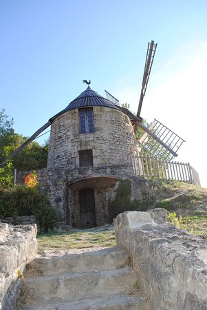 village medieval de lautrec