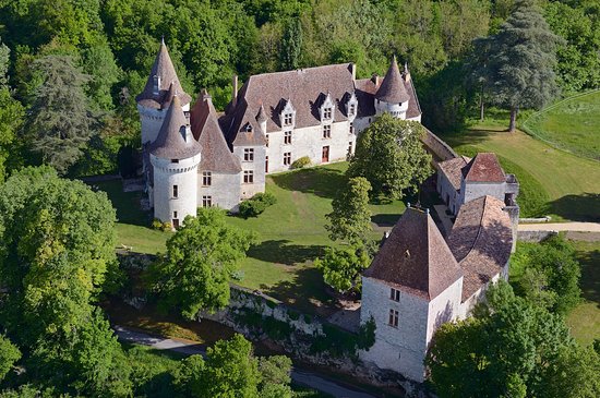 vue aerienne du chateau