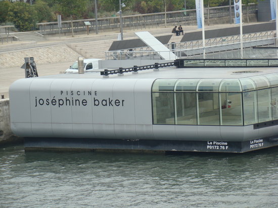 vue de la piscine josephine